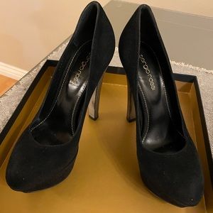 Classic black Sergio Rossi heels with bedazzled heel. Size 36.5